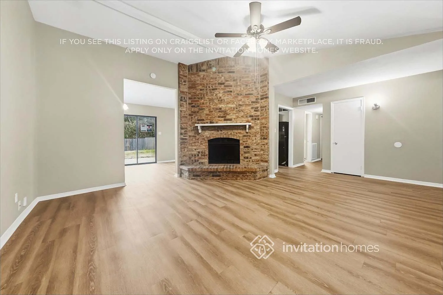 324 Matterhorn St Cedar Hill, TX 75104 — Photo 4