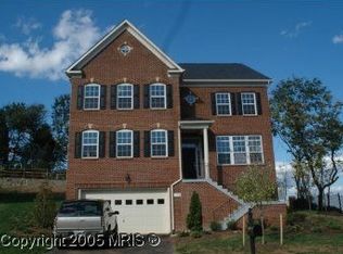 101 Rosebrook Ct NW, Leesburg, VA 20176