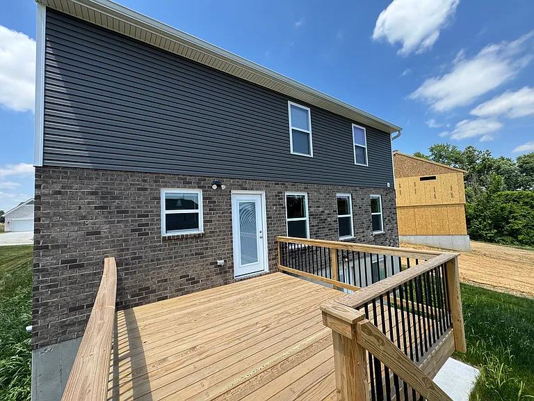 1404 Brookline Ct — Photo 7