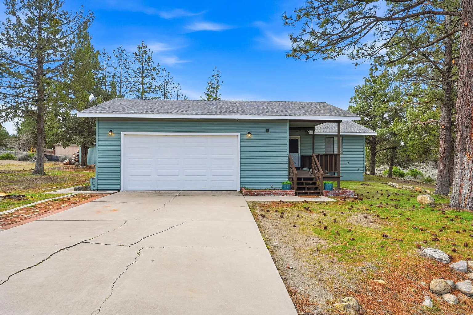 15617 Sherwood Rd photo 1