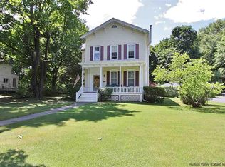 30 Elm St, Saugerties, NY 12477
