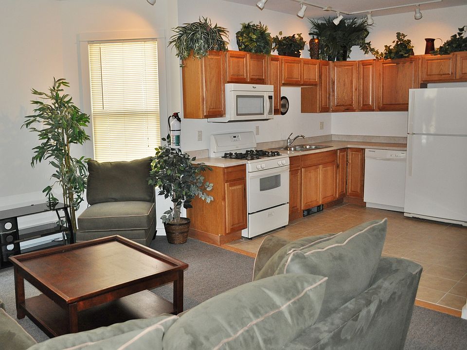 1st image of 103 Highland Pl APT 1