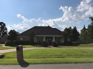 2528 Bloomfield Ln, Haughton, LA 71037