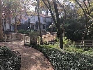5th image of 2100 Tanglewilde St APT 596