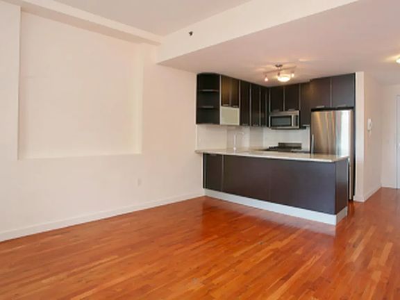 2nd image of 502 9th Ave APT 9B