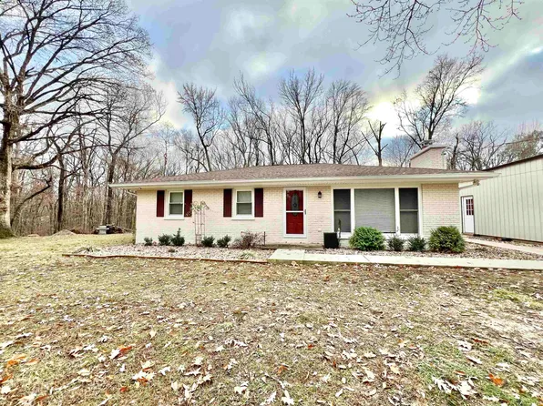 10615 Hillview Dr, Evansville, IN 47720