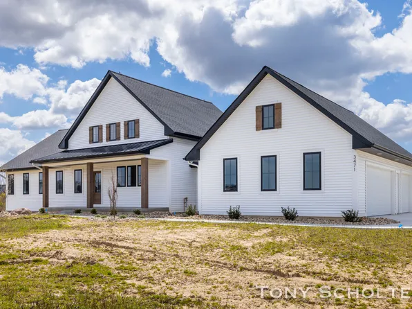 3471 16th Ave SW, Hudsonville, MI 49426