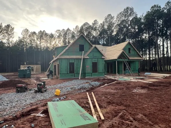 3724 Fork Shoals Rd, Simpsonville, SC 29680