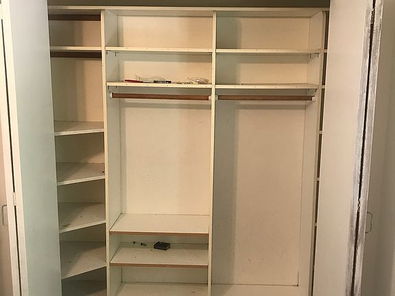 Closet organizer