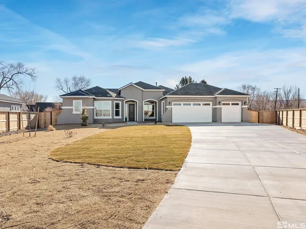 405 White Hawk Rd, Fernley, NV 89408