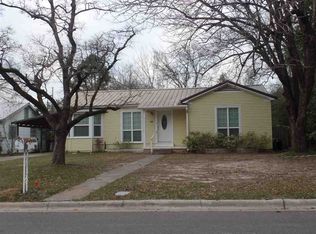 217 E Neal St, Carthage, TX 75633