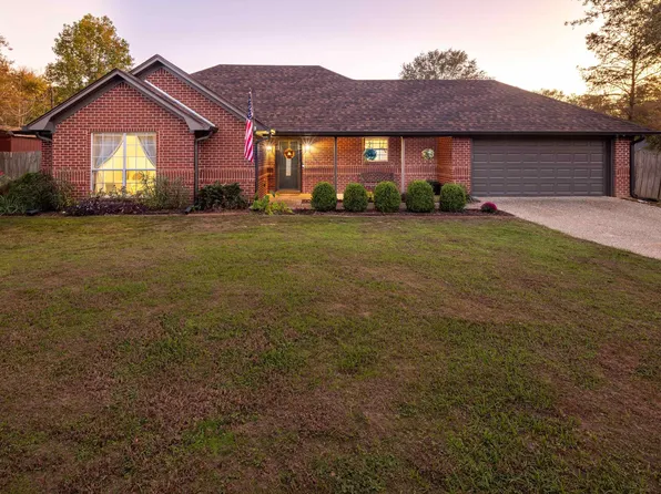 530 Limerick St, Tyler, TX 75703