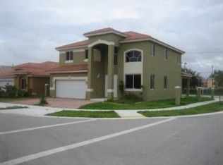 9221 SW 208th Ter, Cutler Bay, FL 33189