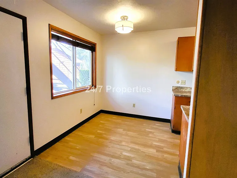 3415 SW 11th Ave #4 — Photo 6