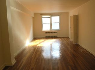 6441 Saunders St APT 310, Queens, NY 11374