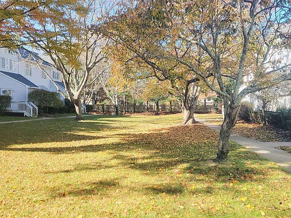 5th image of 35 Gibbs Road #22