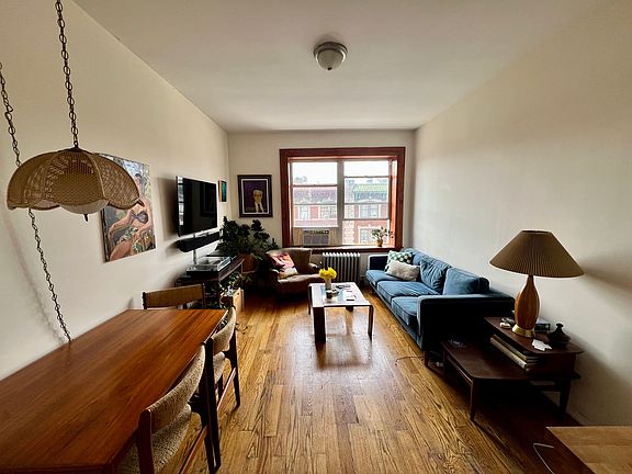 4th image of 1137 President St APT 2D
