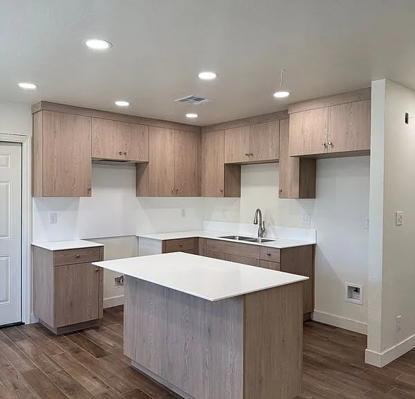1459 E Kern Ave — Photo 10