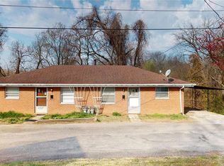 9705 Raymond Dr, Belleville, IL