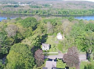 111 Middle Haddam Rd, East Hampton, CT 06424