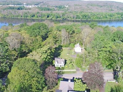 111 Middle Haddam Rd, East Hampton, CT, 06424