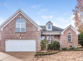 219 Parrish Pl, Mount Juliet, TN 37122