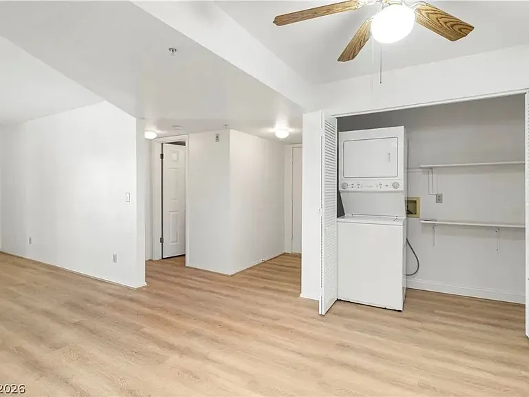 3550 Bay Sands #2015 — Photo 2