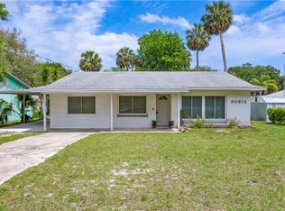 30812 Cherokee Ave, Leesburg, FL 34748