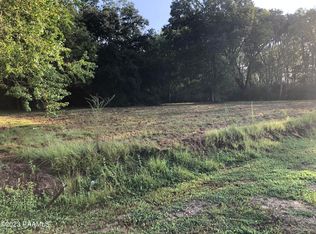 400BLK W Broussard Rd, Lafayette, LA 70506