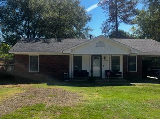 8156 Oakbrook Dr, Southaven, MS 38671