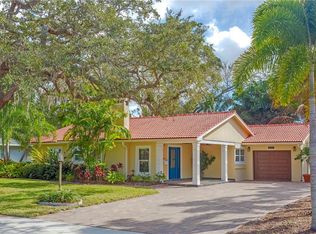 803 Ponce De Leon Blvd, Belleair, FL 33756