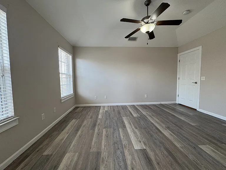 3545 Brentwood Pl — Photo 12