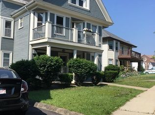1078 South St #3, Boston, MA 02131