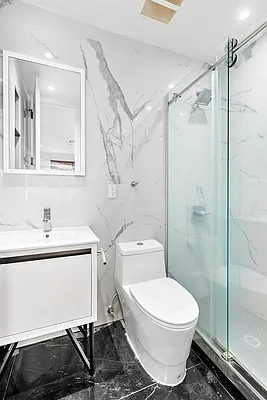 Rented by Compass | media 28