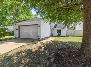 820 Crashaw St, Virginia Beach, VA 23462