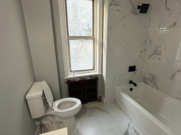 672 N Union St — Photo 19