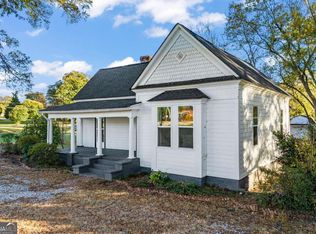 118 Oak St, Bogart, GA 30622