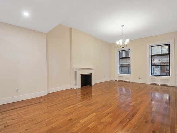 2nd image of 4 E 36th St #3F