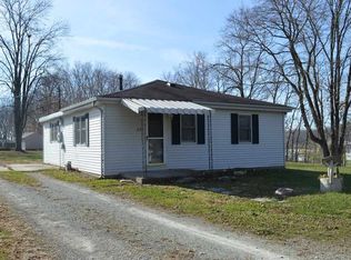 25 Midway Dr, New Castle, IN 47362