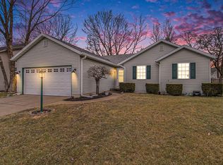 4330 Field Gate Dr E, South Bend, IN 46628