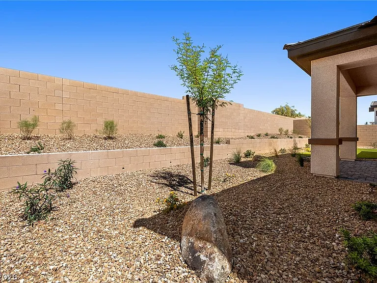 6323 Zephyr Peak Ct — Photo 6