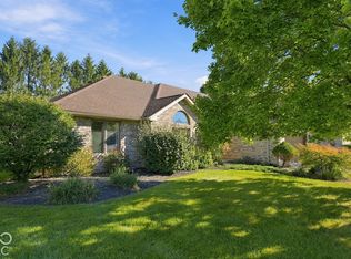 5600 W Sun Point Dr, Muncie, IN 47304
