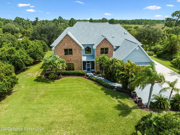 8685 Lake Ridge Dr, Grant Valkaria, FL 32909