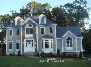 3 Clear St, Chelmsford, MA 01824