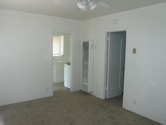 5th image of 4830 Mansfield St