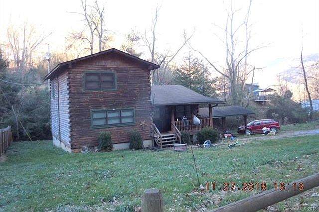 2nd image of 18 Conway Ln