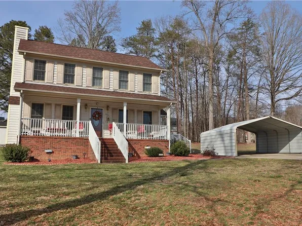 423 Sherwood Ct, Eden, NC 27288