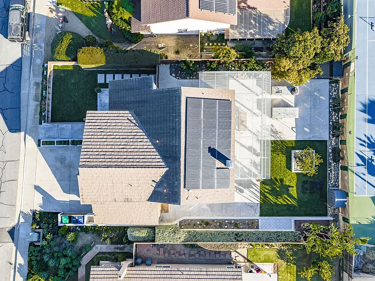 25392 Neptune Dr — Photo 51