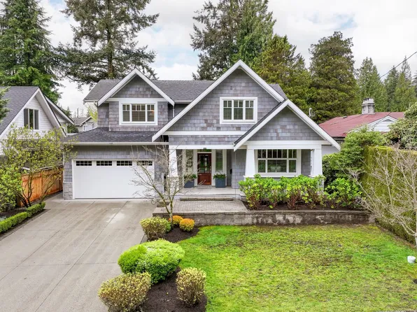 3476 Wellington Cres, North Vancouver, BC V7R 3B4