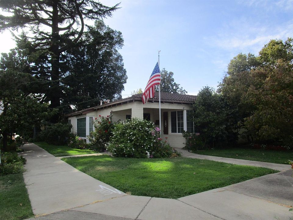1st image of 400 N 3rd Ave